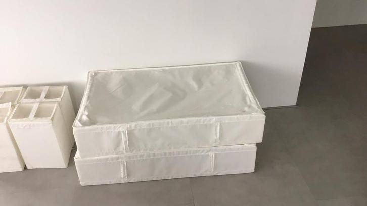 Opberg boxen van Ikea, Huis en Inrichting, Woonaccessoires | Kisten, Zo goed als nieuw, Minder dan 50 cm, Ophalen of Verzenden