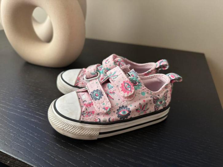 Mooie Converse AKRCBFXE00091 A01677C Maat 22 100% Origineel, Kinderen en Baby's, Kinderkleding | Schoenen en Sokken, Zo goed als nieuw