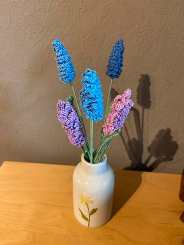 Gehaakte lavendelbloemen boeket - Handgemaakt beschikbaar voor biedingen