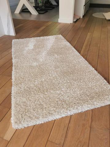 Beige tapijt 140x80 (middel-hoogpolig)  beschikbaar voor biedingen