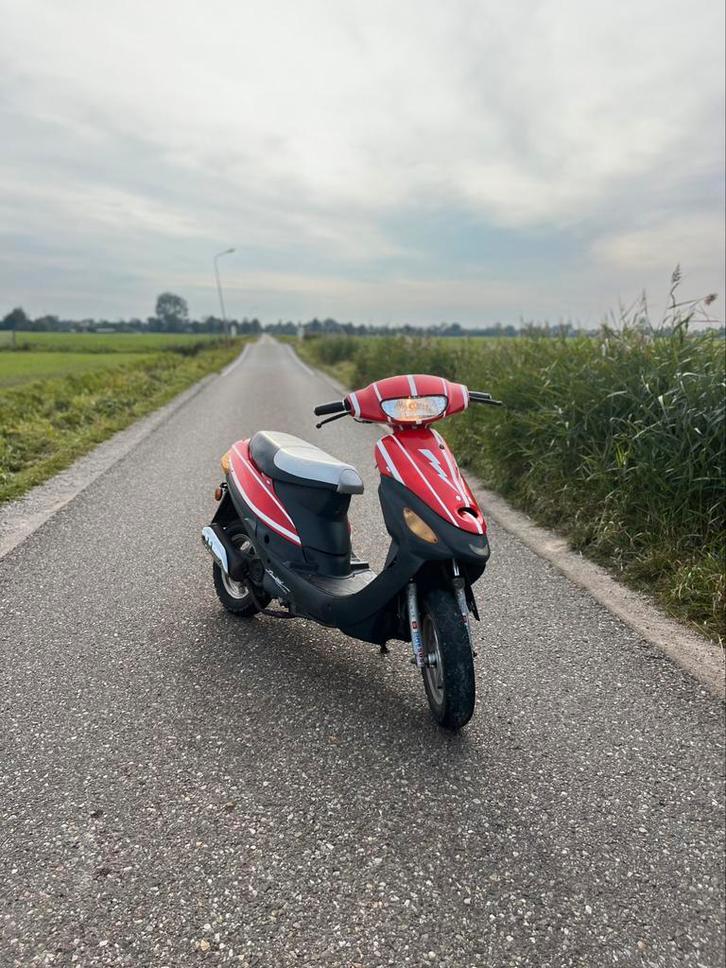 BOTIAN scooter – bromkenteken – nieuw blok – 55 km/u, Fietsen en Brommers, Scooters | Overige merken, Zo goed als nieuw, Maximaal 45 km/u