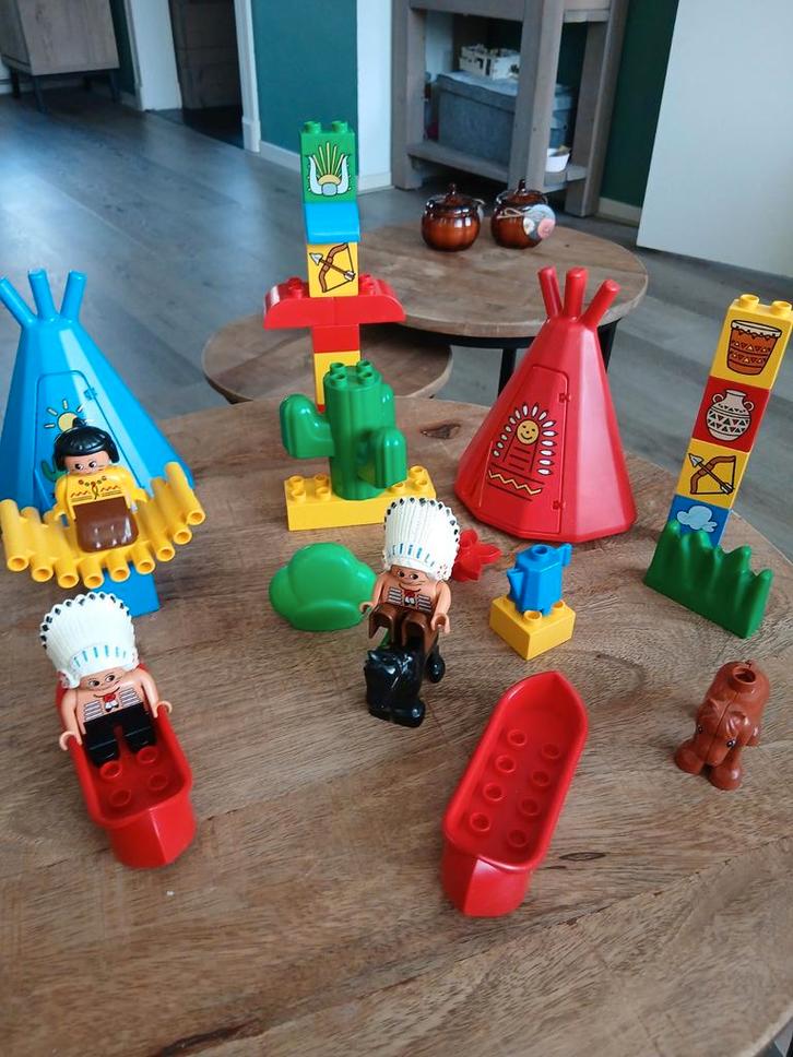 Lego Duplo Indianen Dorp, Kinderen en Baby's, Speelgoed | Duplo en Lego, Gebruikt, Duplo, Complete set, Ophalen of Verzenden