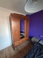 Antieke linnenkast met spiegel en bloemmotief, Ophalen