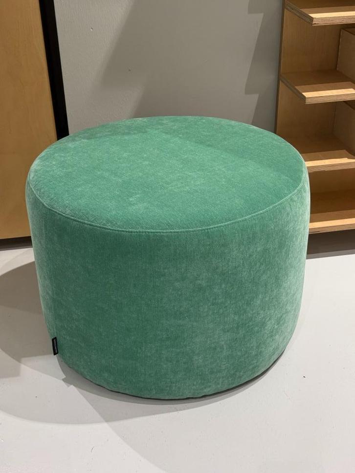 SOFACOMPANY No9 Poef, Huis en Inrichting, Banken | Voetenbanken en Poefen, Zo goed als nieuw, 50 tot 75 cm, Minder dan 50 cm, Rond