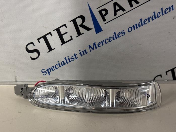 Knipperlicht spiegel links van een Mercedes SL, Auto-onderdelen, Verlichting, Mercedes-Benz, Nieuw, 12 maanden garantie, Ophalen of Verzenden