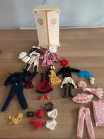 Gave vintage Barbie Sindy kledingkast met vintage kleding, Kinderen en Baby's, Speelgoed | Poppen, Ophalen of Verzenden, Zo goed als nieuw