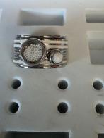 Zilver/witte IXXXI ring maat 18. H12, 18 tot 19, Ophalen of Verzenden, Zo goed als nieuw, Dame