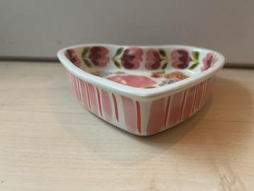 Blond Amsterdam Hart Schaal beschikbaar voor biedingen