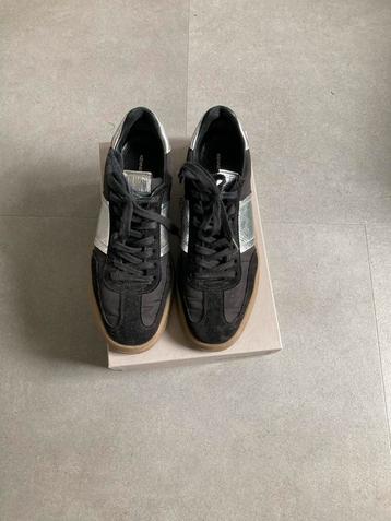 Kennel&Schmenger Sneakers Dames Maat 42 beschikbaar voor biedingen