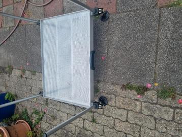 Groot aluminium witvis plateau  beschikbaar voor biedingen