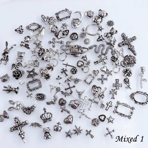 50 Stuks/zakje Metalen Nail Art Onderdelen Bedels Vintage, Sieraden, Tassen en Uiterlijk, Uiterlijk | Cosmetica en Make-up, Nieuw
