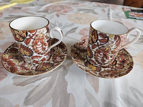 2 kop en schotel royal Albert Fantasia, Antiek en Kunst, Antiek | Servies los, Ophalen of Verzenden