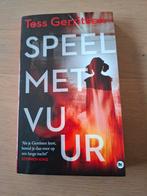 Speel met vuur tess gerritsen, Ophalen of Verzenden, Zo goed als nieuw, Nederland