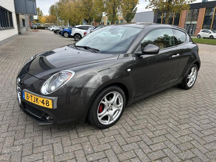 Alfa romeo MiTo 0.9 T. Air Esclusivo NIEUWE DISTRIBUTIE + OL, Auto's, Alfa Romeo, MiTo, ABS, Airbags, Airconditioning, Bluetooth