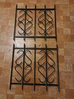 2 zware ijzeren hekjes hekwerk sierhekwerk, Tuin en Terras, Tuinhekken en Hekwerk, Ophalen, Gebruikt, IJzer, Sierhekwerk
