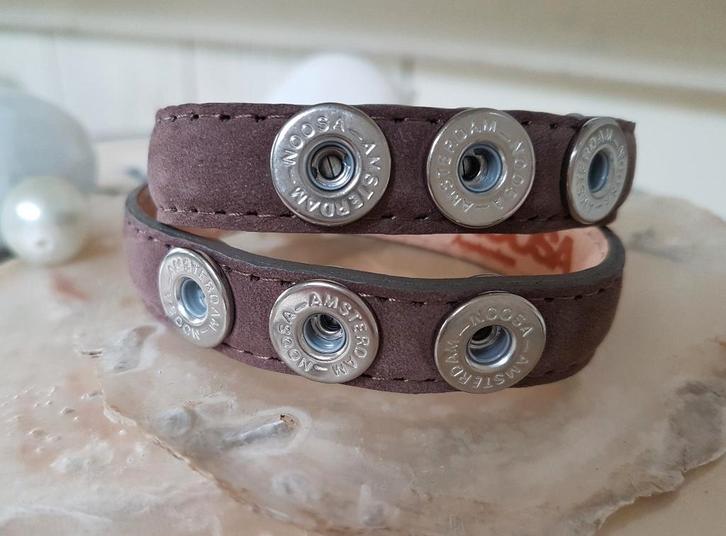 Noosa Amsterdam Petite double skinny armband Brown Maat XS, Sieraden, Tassen en Uiterlijk, Armbanden, Nieuw, Leer, Bruin, Verzenden