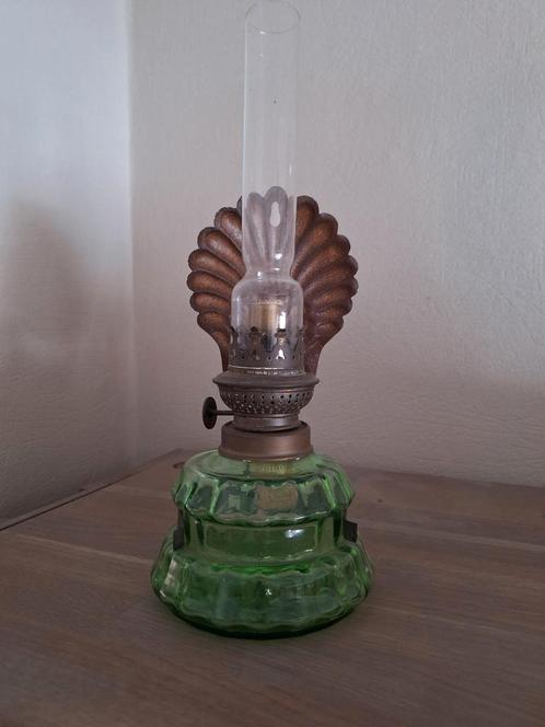 Antieke Kosmos brenner olielamp , groene glazen voet, Antiek en Kunst, Antiek | Lampen, Ophalen