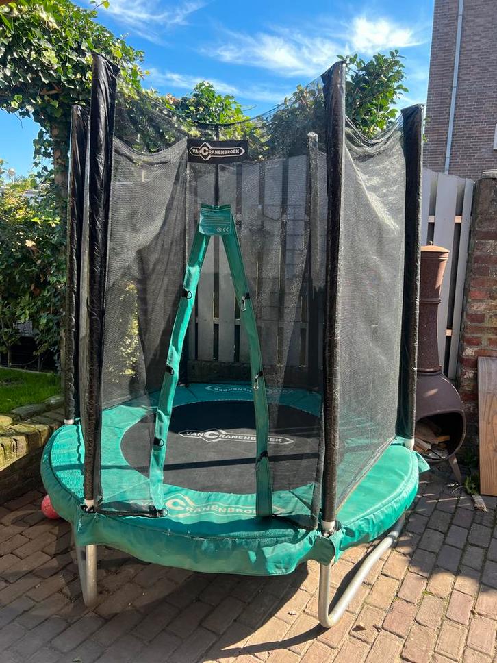 Trampoline 185cm - Functioneel, met Gebruikssporen, Kinderen en Baby's, Speelgoed | Buiten | Trampolines, Gebruikt, Ophalen