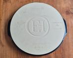Emile Henry Pizza Steen - Nieuwstaat - 37cm, Ophalen of Verzenden, Zo goed als nieuw