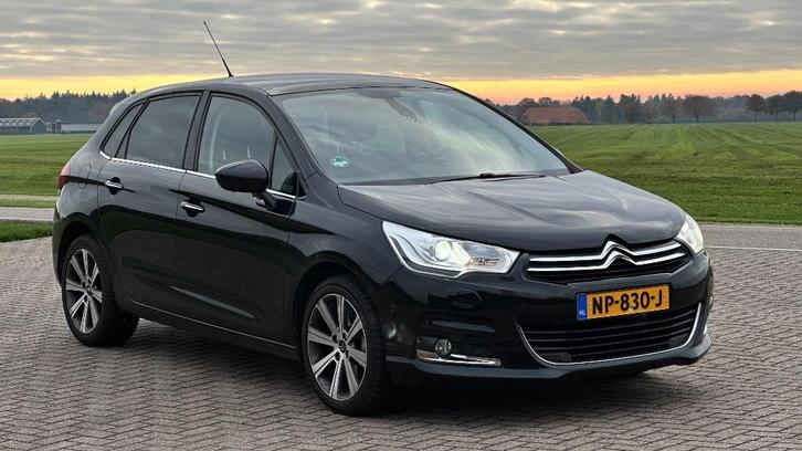 Citroën C4 1.2 PureTech 131pk 2016 / Nieuwe distributie!, Auto's, Citroën, Particulier, C4, ABS, Airbags, Airconditioning, Alarm