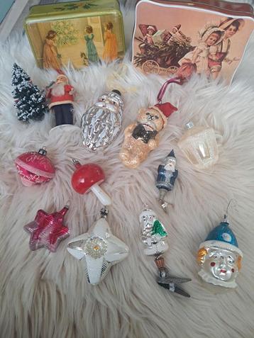 Oude kerstballen,blikken, kerstmannetje, boompje beschikbaar voor biedingen