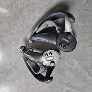 Valve Index Knuckles Controllers + oplader. beschikbaar voor biedingen