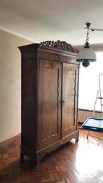 Antieken kast, Antiek en Kunst, Antiek | Meubels | Kasten, Ophalen of Verzenden