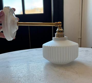 Vintage wit strepen glas glazen wandlamp lampenkap ribbel beschikbaar voor biedingen