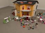 Playmobil modern woonhuis met inrichting, Ophalen, Zo goed als nieuw