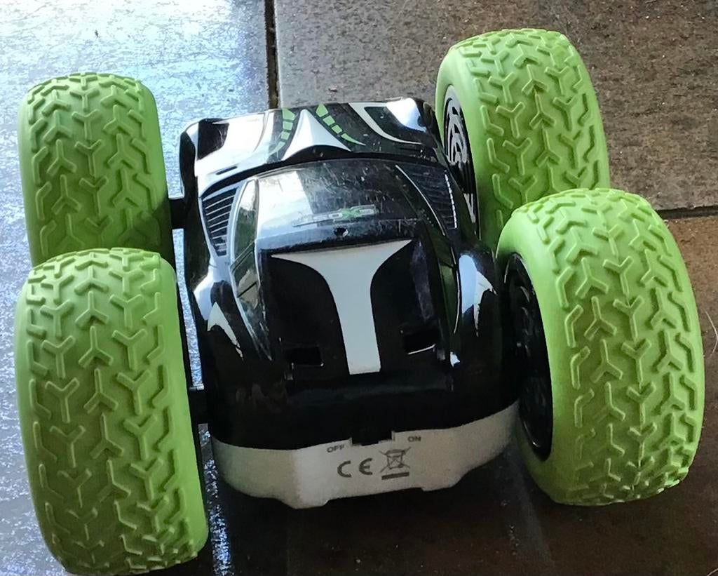 Stuntauto EXOST, Ophalen of Verzenden, Zo goed als nieuw, Afstandsbediening