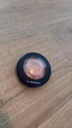 MAC bronzer, Sieraden, Tassen en Uiterlijk, Uiterlijk | Cosmetica en Make-up, Ophalen of Verzenden, Zo goed als nieuw, Gehele gezicht