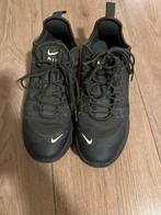 Nike Schoenen - Gedragen, Goede Staat, Ophalen of Verzenden, Gedragen, Zwart, Sneakers of Gympen