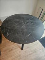 Mooie ronde tafel met marmerlook blad van de ikea, Huis en Inrichting, Tafels | Eettafels, Ophalen, Zo goed als nieuw, Rond, 100 tot 150 cm