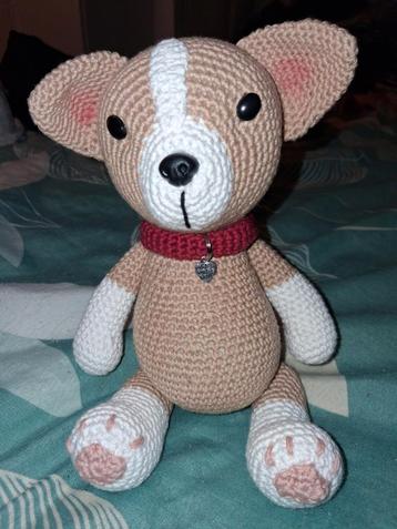 Chihuahua gehaakt beschikbaar voor biedingen