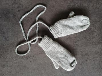 Wanten HEMA met koord, maat 134-140  beschikbaar voor biedingen