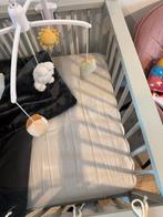 Babybox met molen en kleedje - Zo goed als nieuw, Ophalen of Verzenden, Zo goed als nieuw, Ledikant