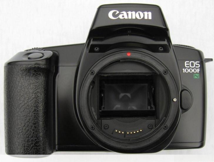 Canon EOS 1000Fn body only / zonder lens - analoog, Ophalen of Verzenden, Zo goed als nieuw, Spiegelreflex, Canon