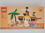 Lego set 40589 - Piratenschip Speeltuin (doos beschadigd), Kinderen en Baby's, Speelgoed | Duplo en Lego, Nieuw, Complete set