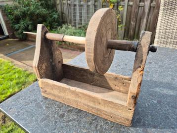 Oud Spinnenwielbakje - Landelijke Brocante beschikbaar voor biedingen