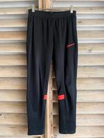 Nike dri-fit sportbroek, Jongen of Meisje, Sport- of Zwemkleding, Ophalen of Verzenden, Zo goed als nieuw