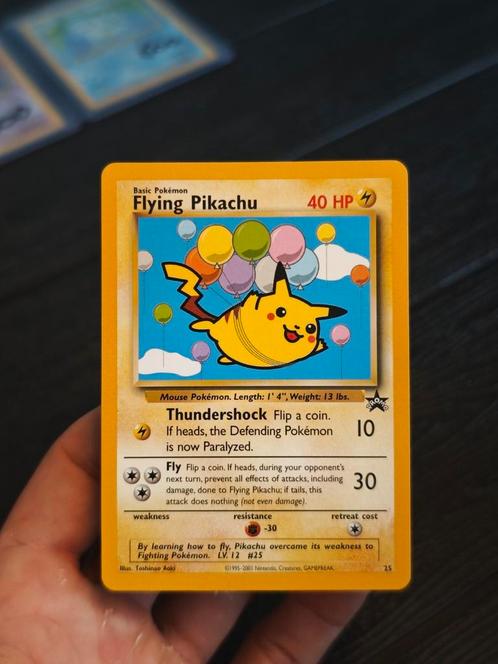 🎈 Flying Pikachu 25 Promo, Hobby en Vrije tijd, Verzamelkaartspellen | Pokémon, Zo goed als nieuw, Ophalen of Verzenden