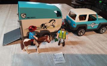 70511 jeep met paardentrailer. beschikbaar voor biedingen