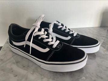 Vans sneakers maat 38,5 beschikbaar voor biedingen