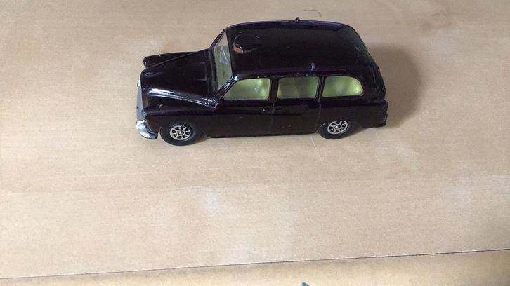 CORGI TOYS AUSTIN LONDON TAXI CAB NETJES OVERCOMPLEET 6 EURO, Hobby en Vrije tijd, Modelauto's | 1:43, Gebruikt, Auto, Corgi, Ophalen of Verzenden