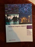 Basisboek Integrale Veiligheid, Boeken, Studieboeken en Cursussen, Ophalen of Verzenden, Gamma, Gelezen, HBO