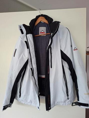 Snowsport broek en jas - Maat 40/42 beschikbaar voor biedingen