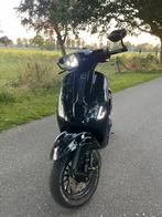 Vespa 80cc 4v 4t, Fietsen en Brommers, Scooters | Vespa, Ophalen