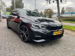 BMW 318i M-Sport | Full Options | Schuifdak | 360° Camera, Automaat, 1998 cc, 1465 kg, Zwart