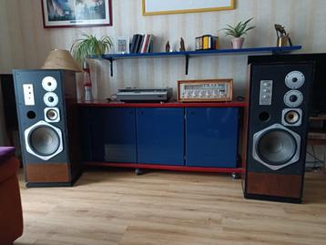 Marantz HD880 beschikbaar voor biedingen