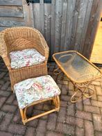 Rotan Stoelset met Tafel & Voetenbank, Huis en Inrichting, Stoelen, Ophalen, Gebruikt, Bruin, Riet of Rotan